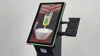 21.5 インチ LED ライト容量性タッチ スクリーン セルフ サービス支払いキオスク