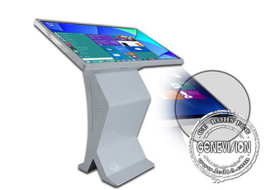 1 PC I3/の55インチの接触Windows 10すべてI5/I7コンピュータWifiの相互問い合わせ機械