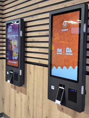 24 32インチ インタラクティブ 自動タッチスクリーン決済キオスク セルフオーダーマシン